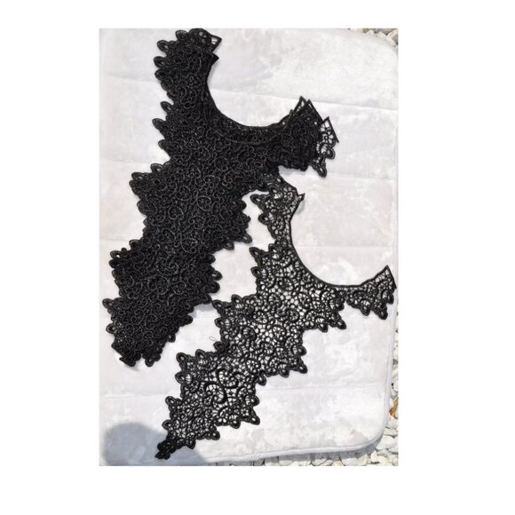 Vintage Trims Lot of 24 pcs X$10 Sewing Crafting Applique tops, dresses and more - Picture 3 of 5